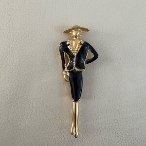 60s Women’s High Fashion Broach